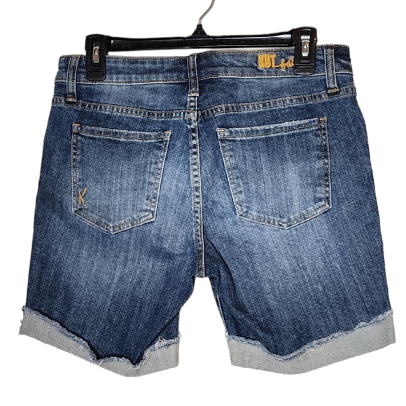 Kut from the kloth Katy boyfriend jean shorts. Cuffed. 6.5". Women's size 4. - Picture 2 of 15